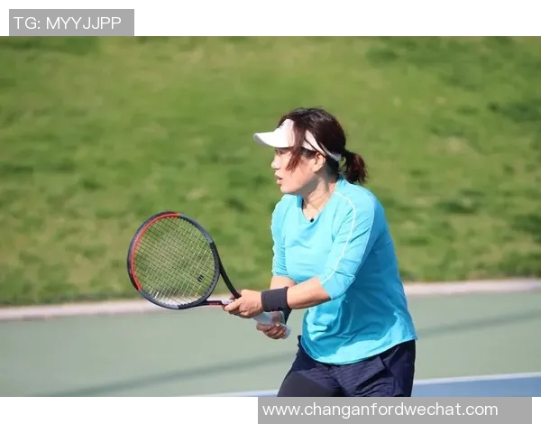 南京网球队在世界锦标赛中以80分稳居积分榜首位展现强劲实力